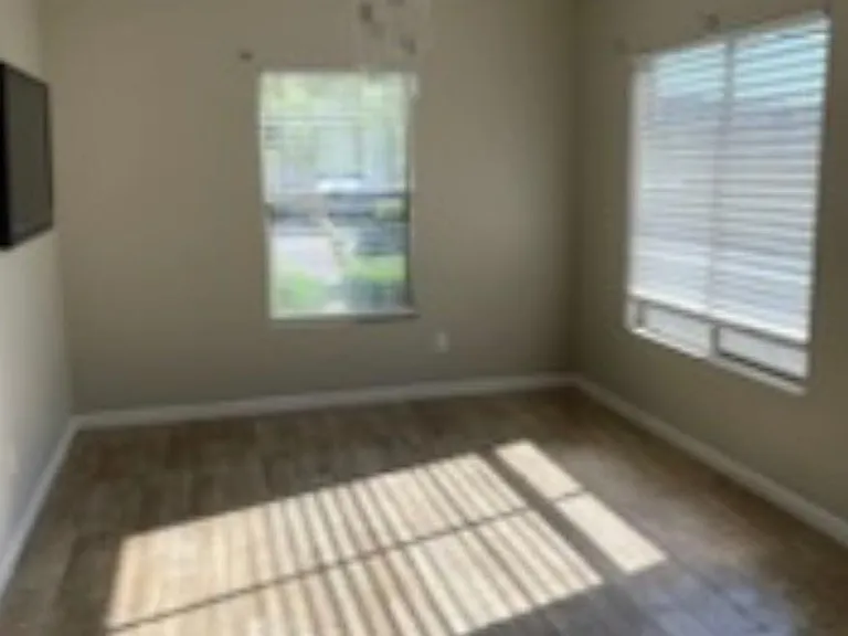 1708 E Christopher St — Photo 14