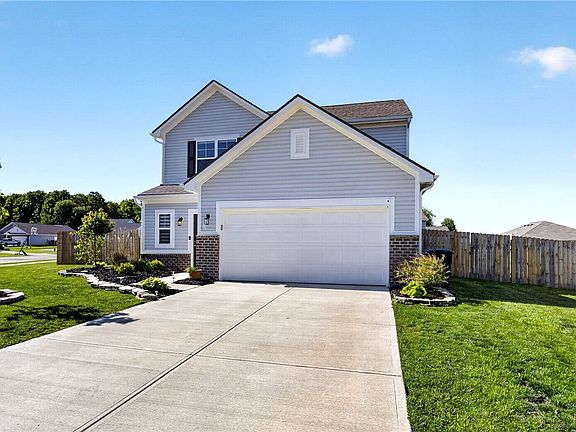 3rd image of 5195 Burton Dr