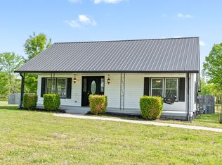 1749 Bearwallow Rd, Ashland City, TN 37015