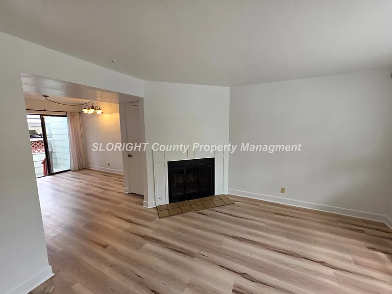 365 N Chorro St #D — Photo 6