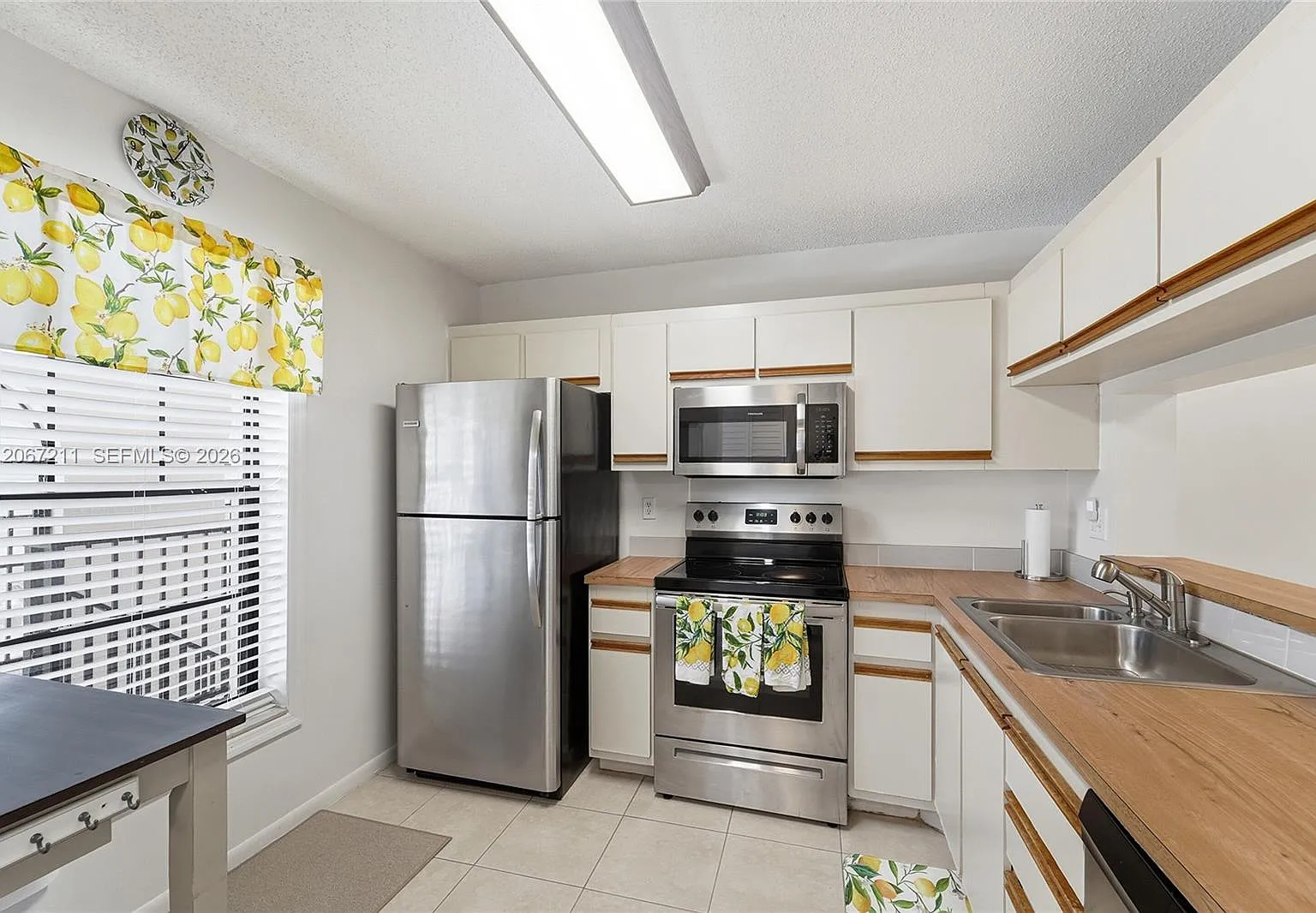 Beacon Place Condo — Photo 4