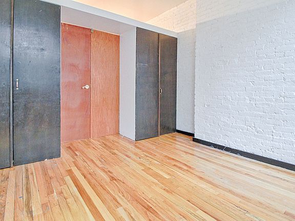 5th image of 424 E 82nd St APT 3FW