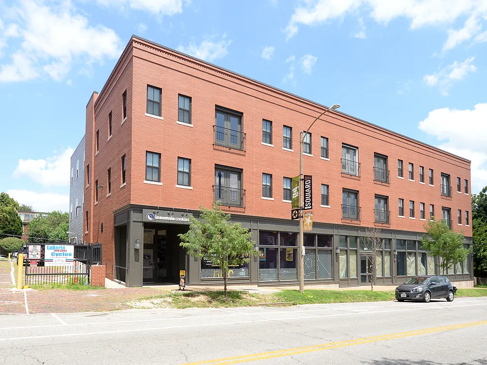 1001 Russell Blvd