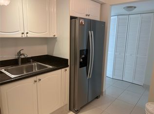 400 Leslie Dr APT 308, Hallandale Beach, FL 33009