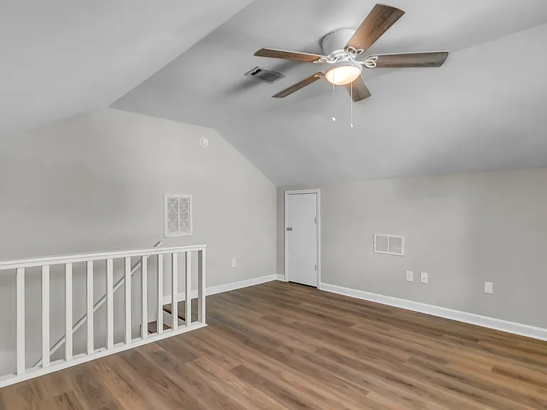 2nd floor bedroom