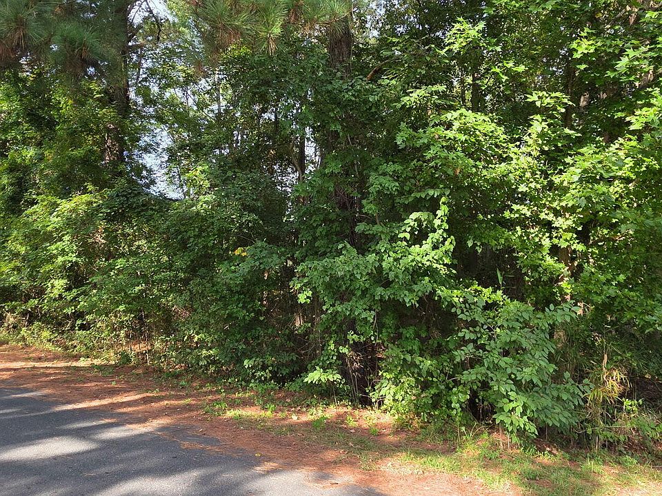 2nd image of 0 Niblick Road