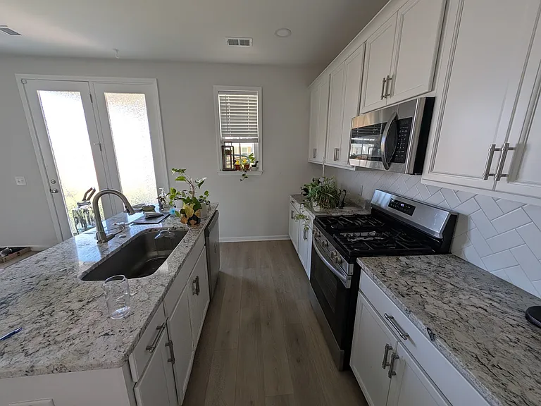 8824 Credence Dr — Photo 6