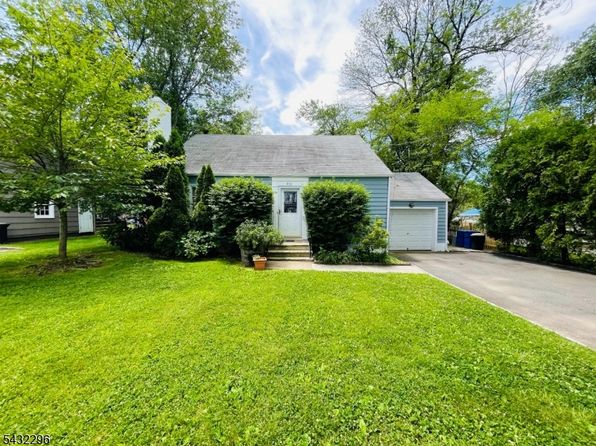 274 Woodland Ave