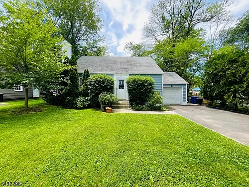 274 Woodland Ave Photo 1