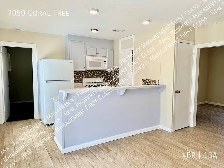 7050 Coral Tree Ln — Photo 6