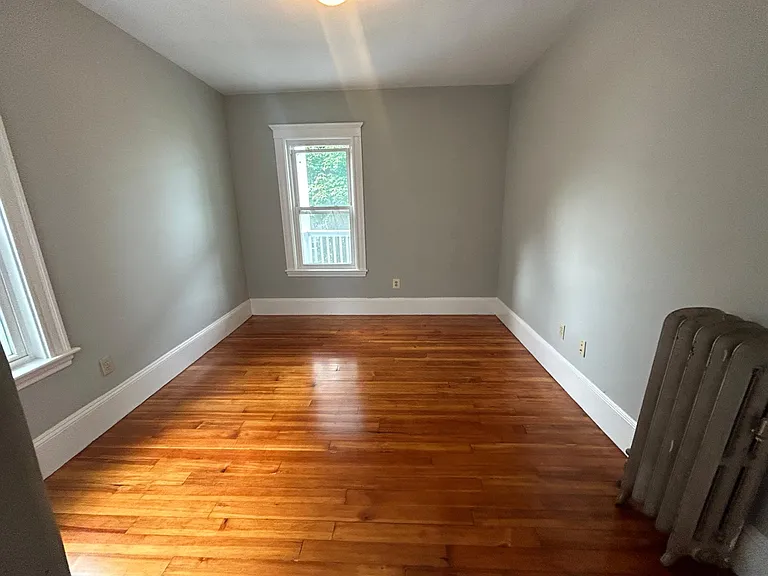 82A Conwell Ave #2 — Photo 5