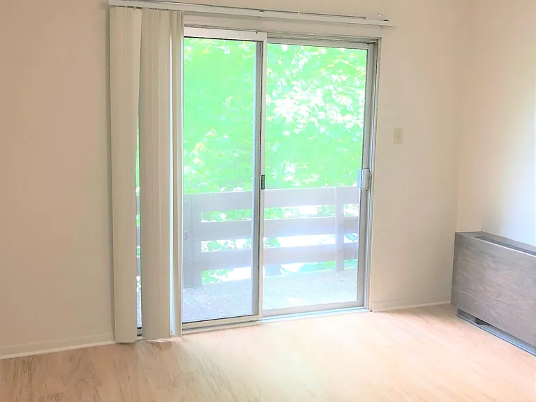 6350 Forward Ave #24 — Photo 18