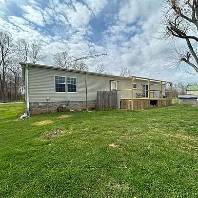 3 bed, 2.0 bath, 980 sqft, $1,500 — Photo 2