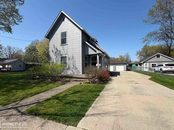 714 Broadway Ave, Owosso, MI 48867