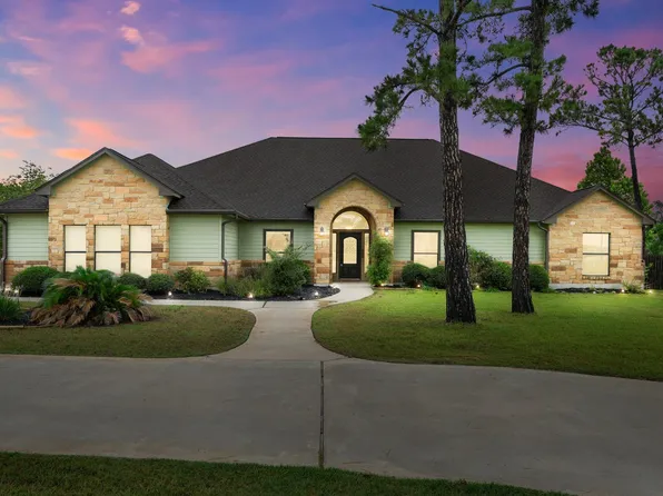 104 Woodland Ct, Bastrop, TX 78602