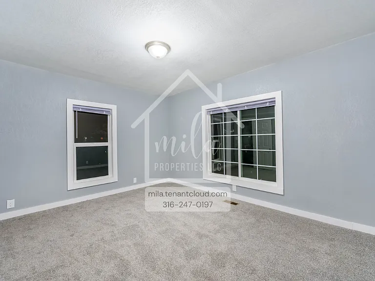 407 W 6th Ave — Photo 6