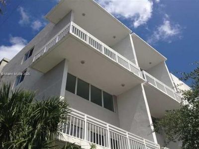 498 SW 2nd St #2C, Miami, FL, 33130
