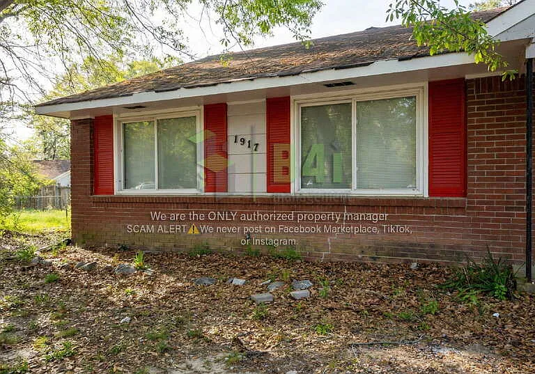 1917 Watkins Dr — Photo 2