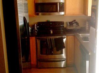 895 Summer Dr, Highlands Ranch, CO 80126