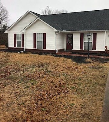 1st image of 180 Lakes Dr S