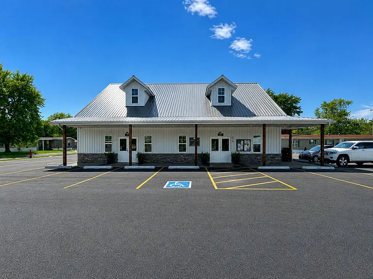Oak Tree Village — Photo 67