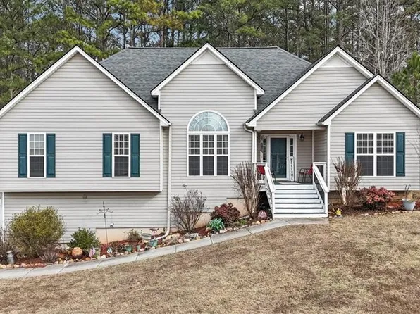 136 Harborside Dr, Dallas, GA 30132