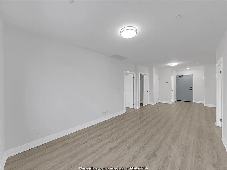 7337 Meo Blvd — Photo 10