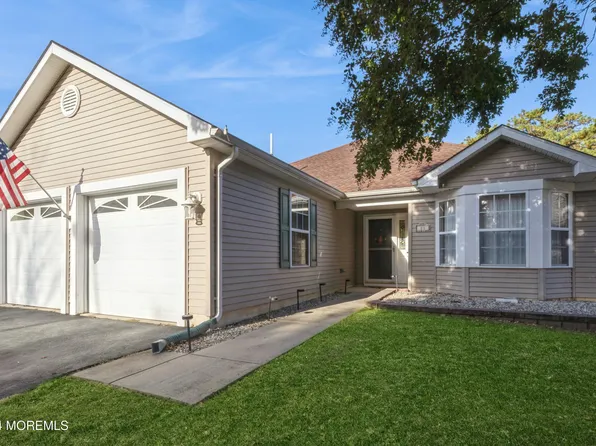 21 Meadows Lane, Manchester, NJ 08759