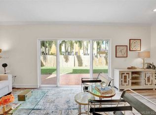 15665 SW 13th Ter, Miami, FL 33194