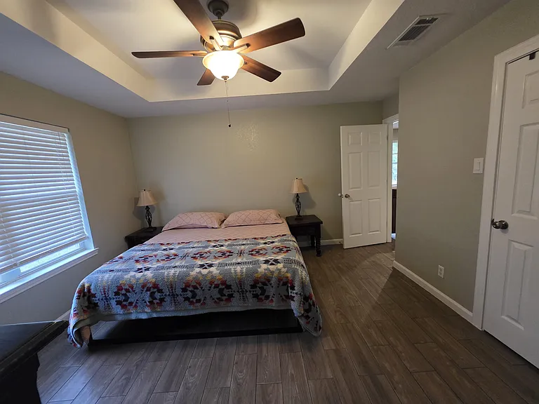 Main bedroom