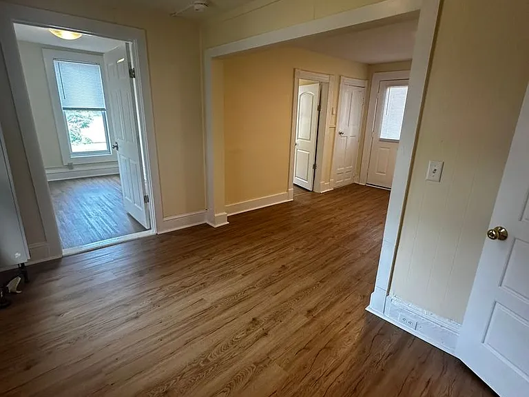 9 Lakeview Terrace — Photo 7