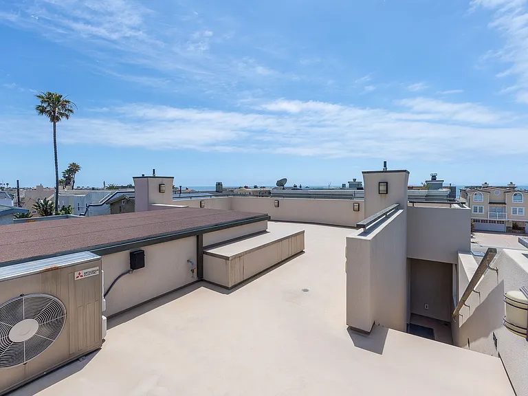 2129 Piru Ave — Photo 44