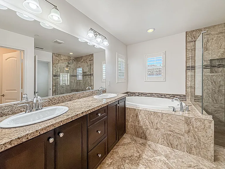 34 Secret Hollow Ln — Photo 15