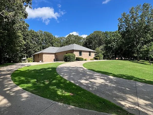 1738 Hawthorn Pl, Marshfield, MO 65706
