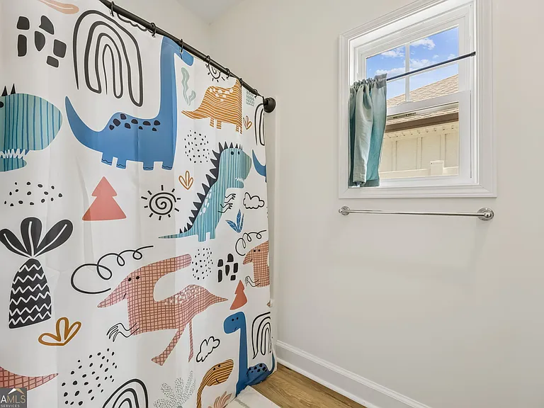 152 Verano St — Photo 29