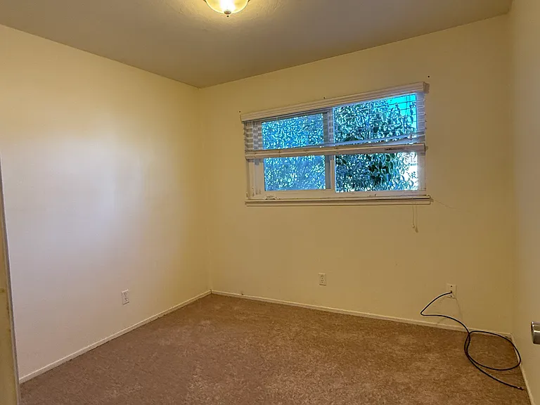 2 Trinity Ct — Photo 8