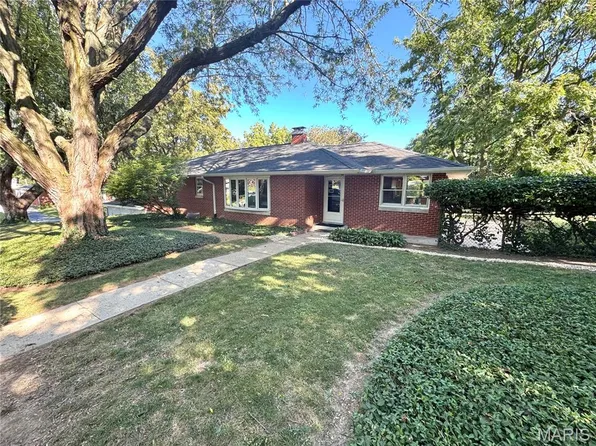 805 S Home St, Palmyra, MO 63461