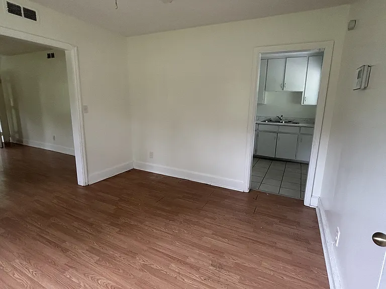 763 Belvedere Dr — Photo 8