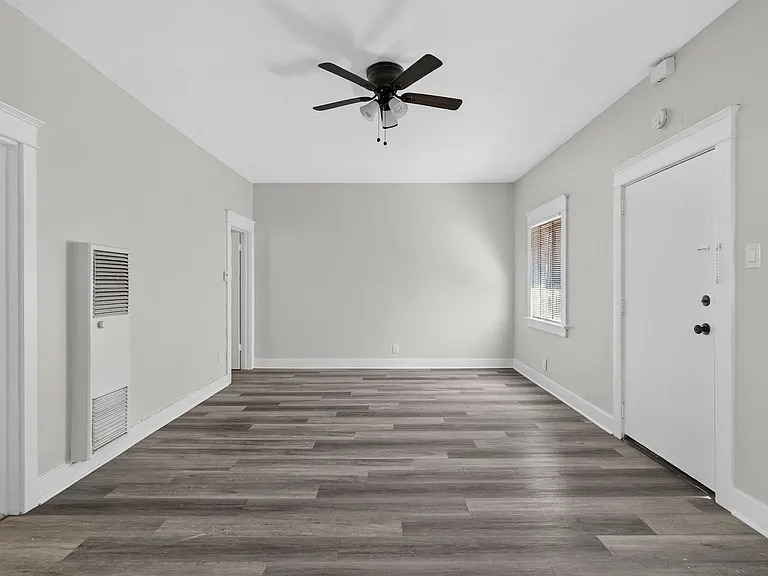 905 Cherry Ave. — Photo 11