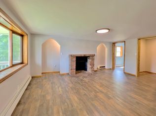 1 Main St #1, Catskill, NY 12414