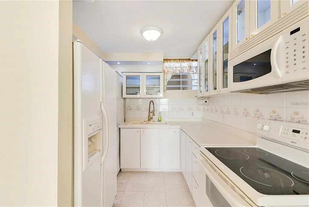 1 bed, 1.0 bath, 673 sqft, $1,850 — Photo 2