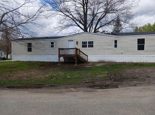 49 Chestnut Dr, Poland, ME 04274