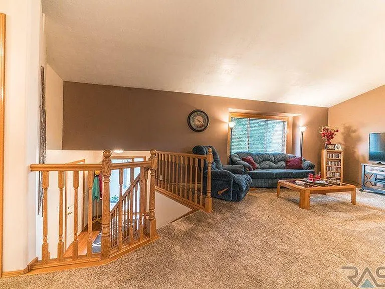 117 N Dewberry Ave — Photo 7