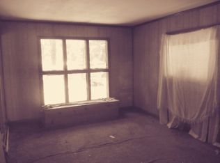 12832 Crossett Rd, Bastrop, LA 71220