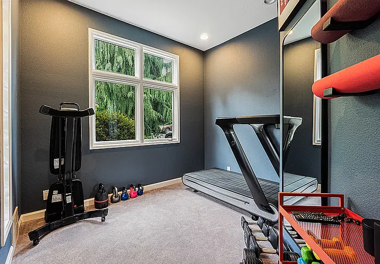 10508 Exeter Ave NE — Photo 32