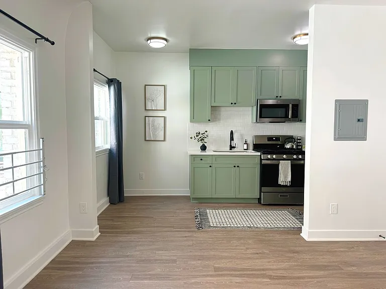 3218 W Sunset Blvd — Photo 6