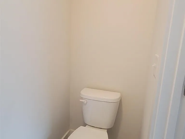 7203 Chatfield Way NW — Photo 24
