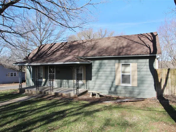 408 Reuter St, Park Hills, MO 63601