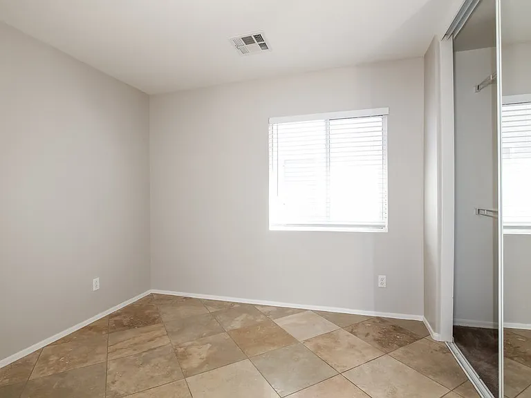 10120 N 116th Ln — Photo 12