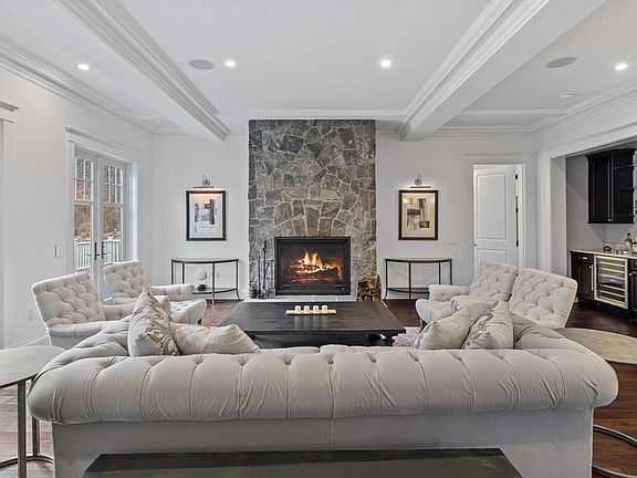 2nd image of 75 Goddard Ave